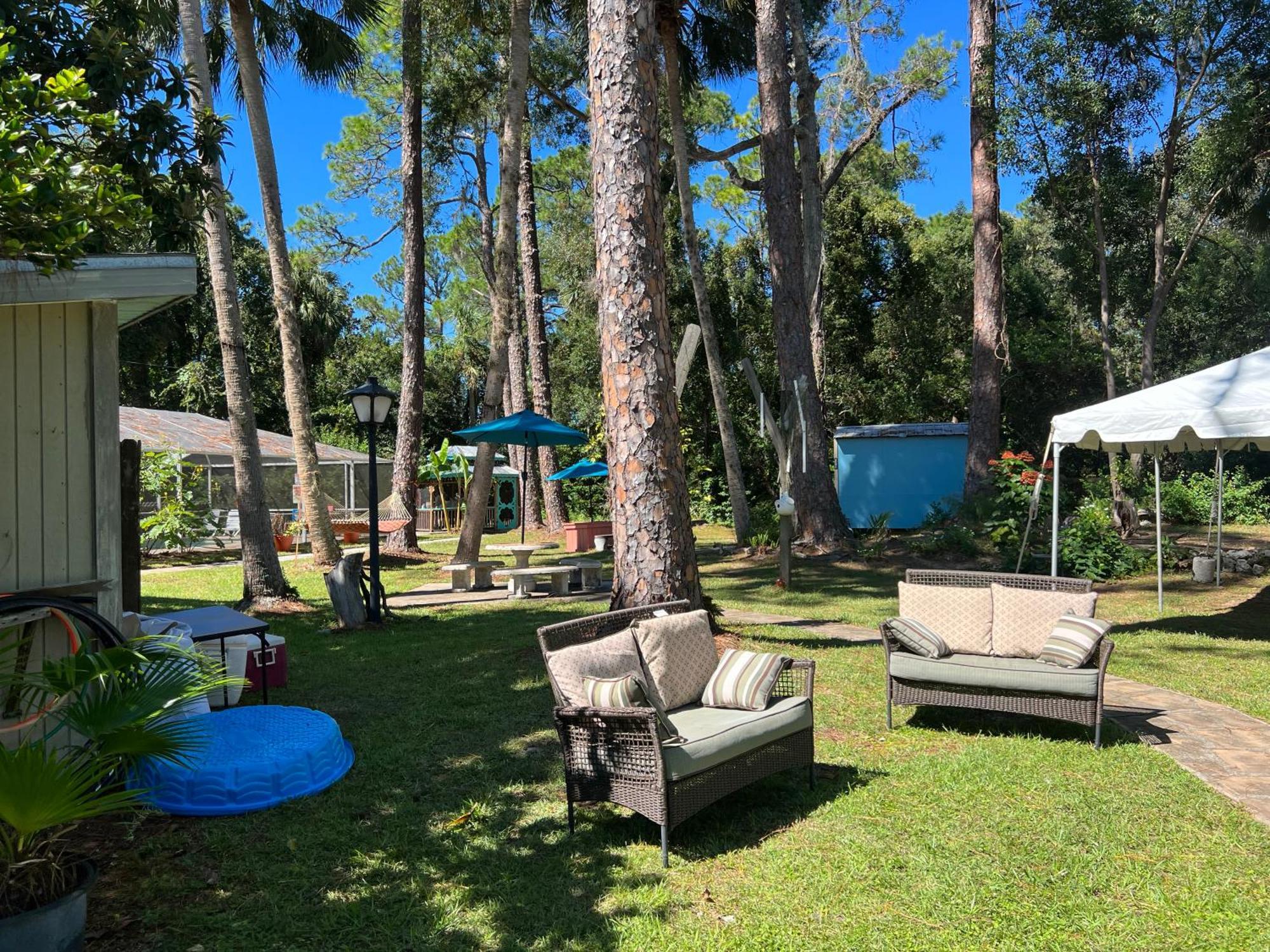 Nature Coast Inn & Cottages Inglis Eksteriør billede