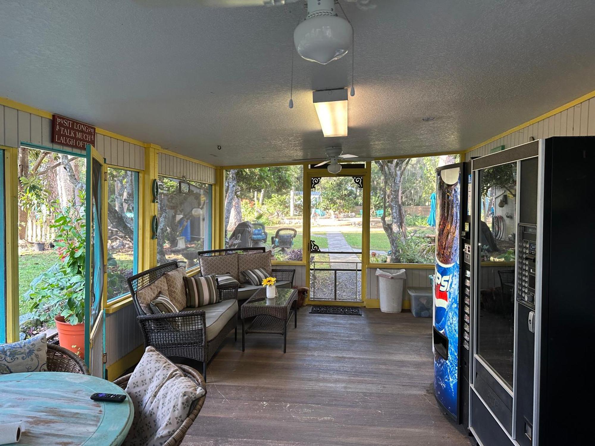 Nature Coast Inn & Cottages Inglis Eksteriør billede